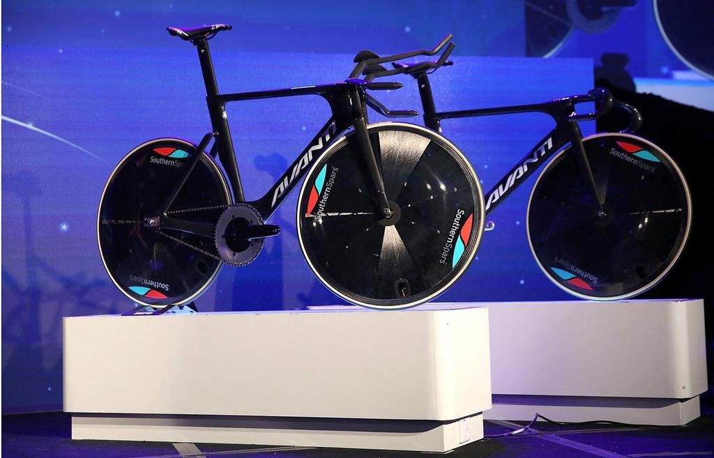 Avanti, Cycling NZ and Southern Spars worked together to develop and manufacture new Track and Road cycles for the 2016 Olympics. Now bike technology has jumped across to the America’s Cup © SW
